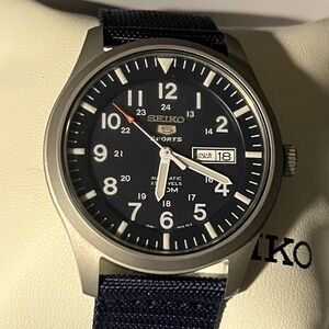 Seiko Automatic Watch with Navy Dial